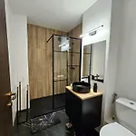 The Solstice Nest - Center Apartament *