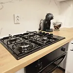 The Solstice Nest - Center